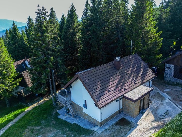 DODATNI TERMINI ZA NAJEM APARTMAJEV ROGLA V DECEMBRU 2025!