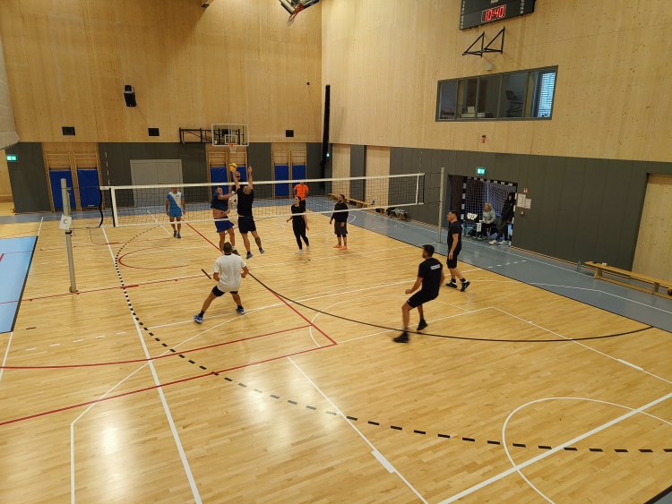 Tradicionalni turnir v dvoranski odbojki 2025