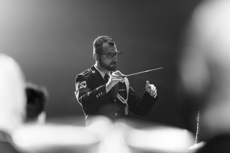 21. dobrodelni koncert Policijskega orkestra z gostjo Moniko Avsenik