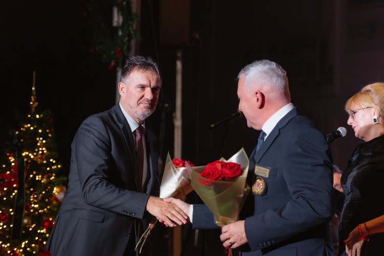 21. dobrodelni koncert Policijskega orkestra z gostjo Moniko Avsenik