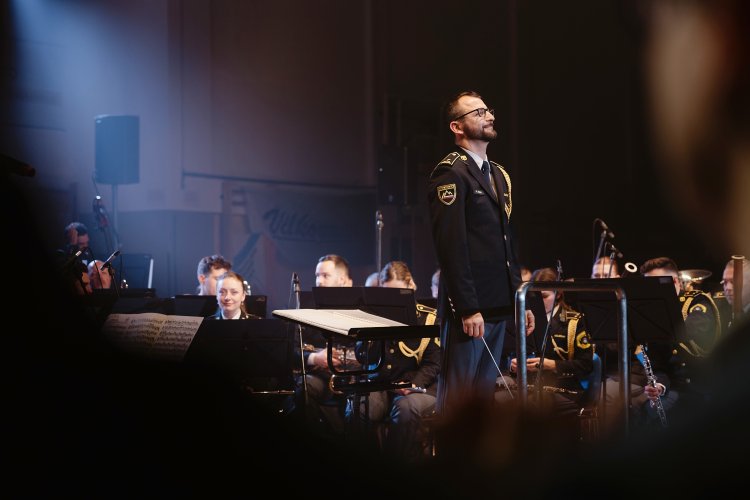 21. dobrodelni koncert Policijskega orkestra z gostjo Moniko Avsenik
