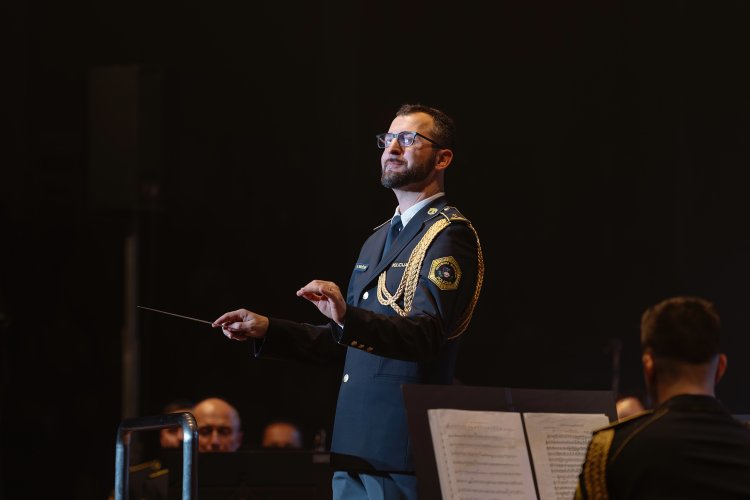 21. dobrodelni koncert Policijskega orkestra z gostjo Moniko Avsenik
